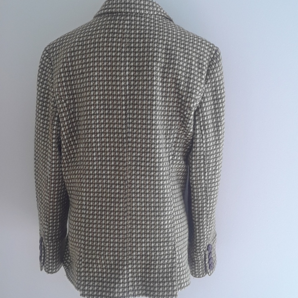 Jacket - Picture 5 of 6